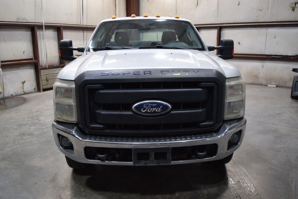 ford f-350 super duty chassis cab 2011 1FD8X3HT6BEA69906 image ford f-350 super duty chassis cab 2011 1FD8X3HT6BEA69906 image